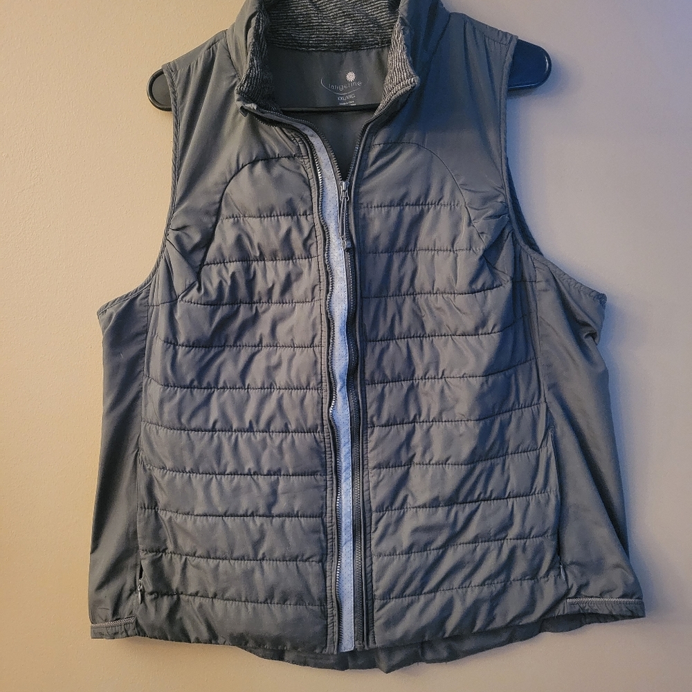 Womens Vest tangerine brand xxl